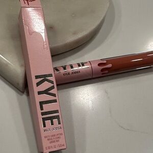 Kylie Jenner Matte Liquid Lipstick